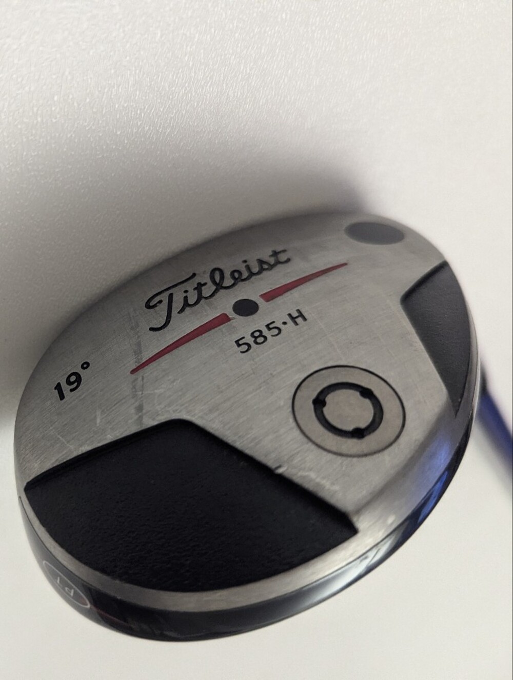 Titleist 19 Degree 585-H Hybrid Golf Club Stiff RH